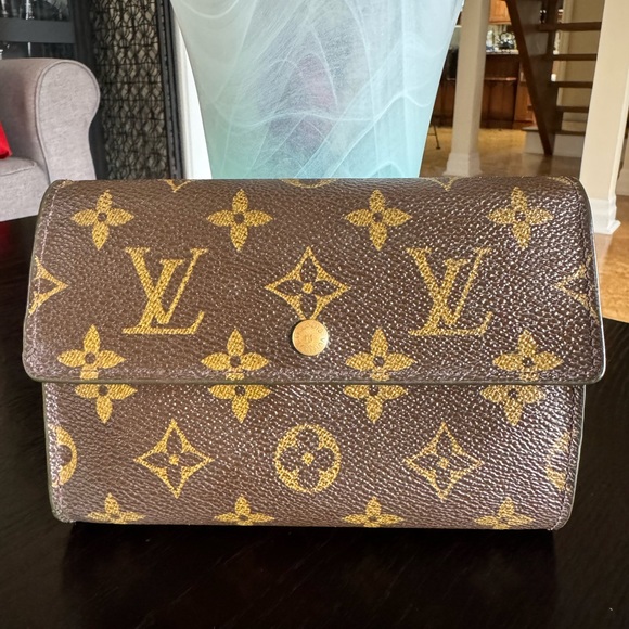 Authentic Porte Tresor Etui Papier Wallet - Picture 1 of 14